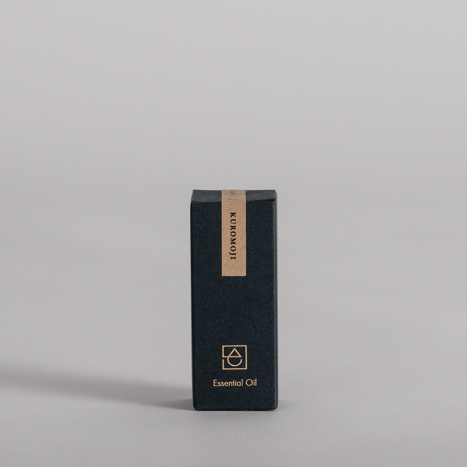 エッセンシャルオイル クロモジ